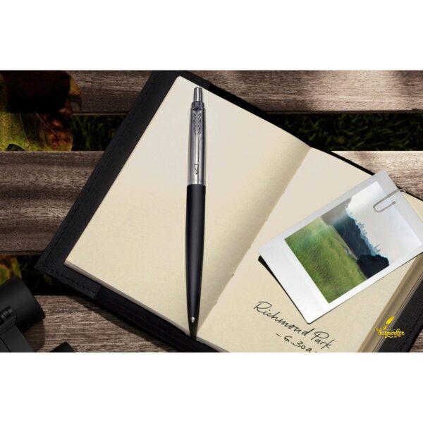 Bút bi Parker Jotter XL Matte Black Ballpoint Pen