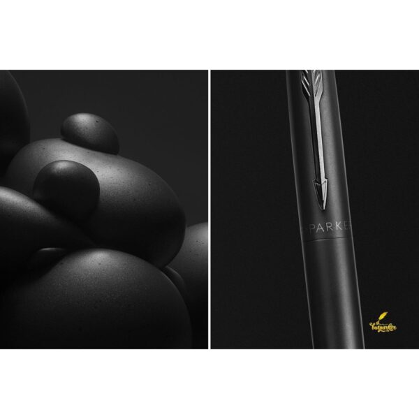 Bút bi Parker Jotter XL Monochrome Black Ballpoint Pen