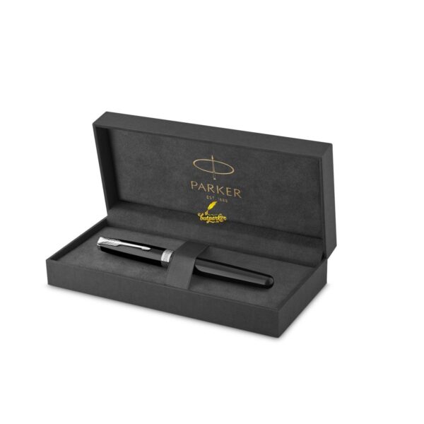 Bút dạ bi Parker Sonnet 2017 Black CT Rollerball Pen 1931501