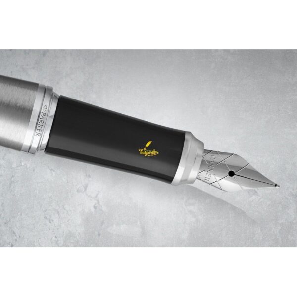 Bút máy Parker Urban Metro Metallic CT Fountain Pen