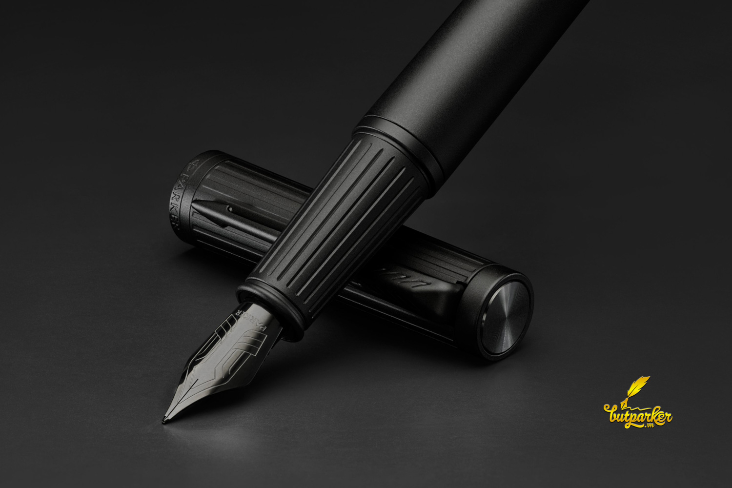  Bút máy Parker Ingenuity Black BT Fountain Pen 2182014