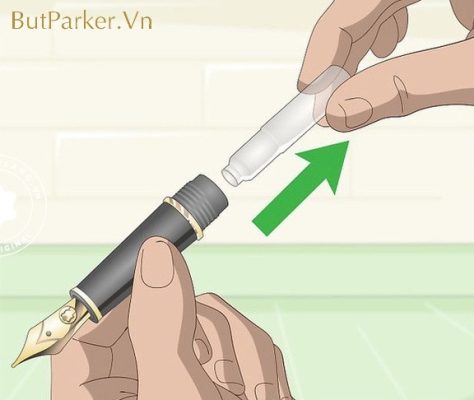 Vệ sinh bút máy 2