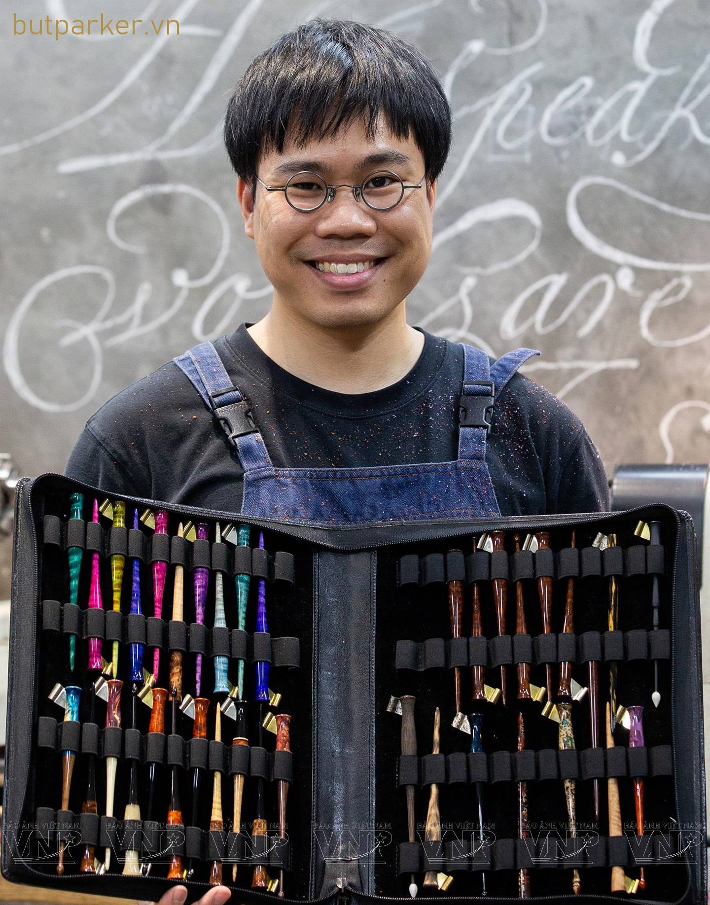 Bộ sưu tập bút calligraphy của nghệ nhân Đào Huy Hoàng