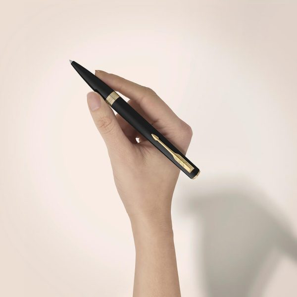 Bút Bi Parker Meridian Black Lacquer GT Ballpoint Pen 2231395