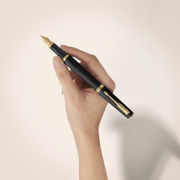 Bút Máy Parker Meridian Black Lacquer GT Fountain Pen 2231392